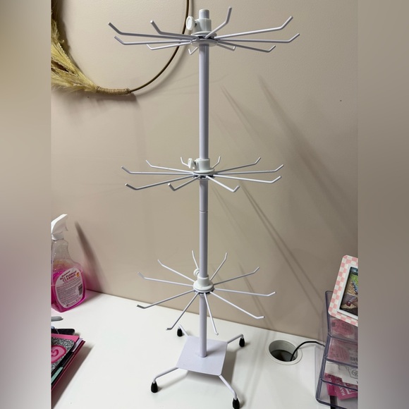 White Rotating Display Rack - Picture 1 of 1